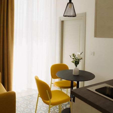 La Dimora Dei Walori Hotel Бишелие Екстериор снимка