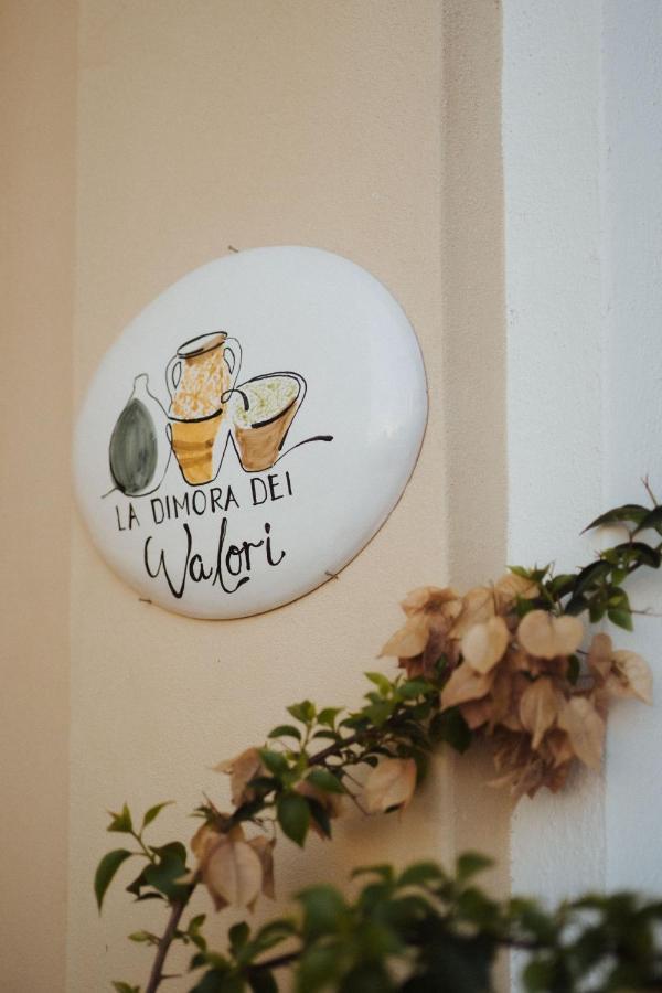 La Dimora Dei Walori Hotel Бишелие Екстериор снимка