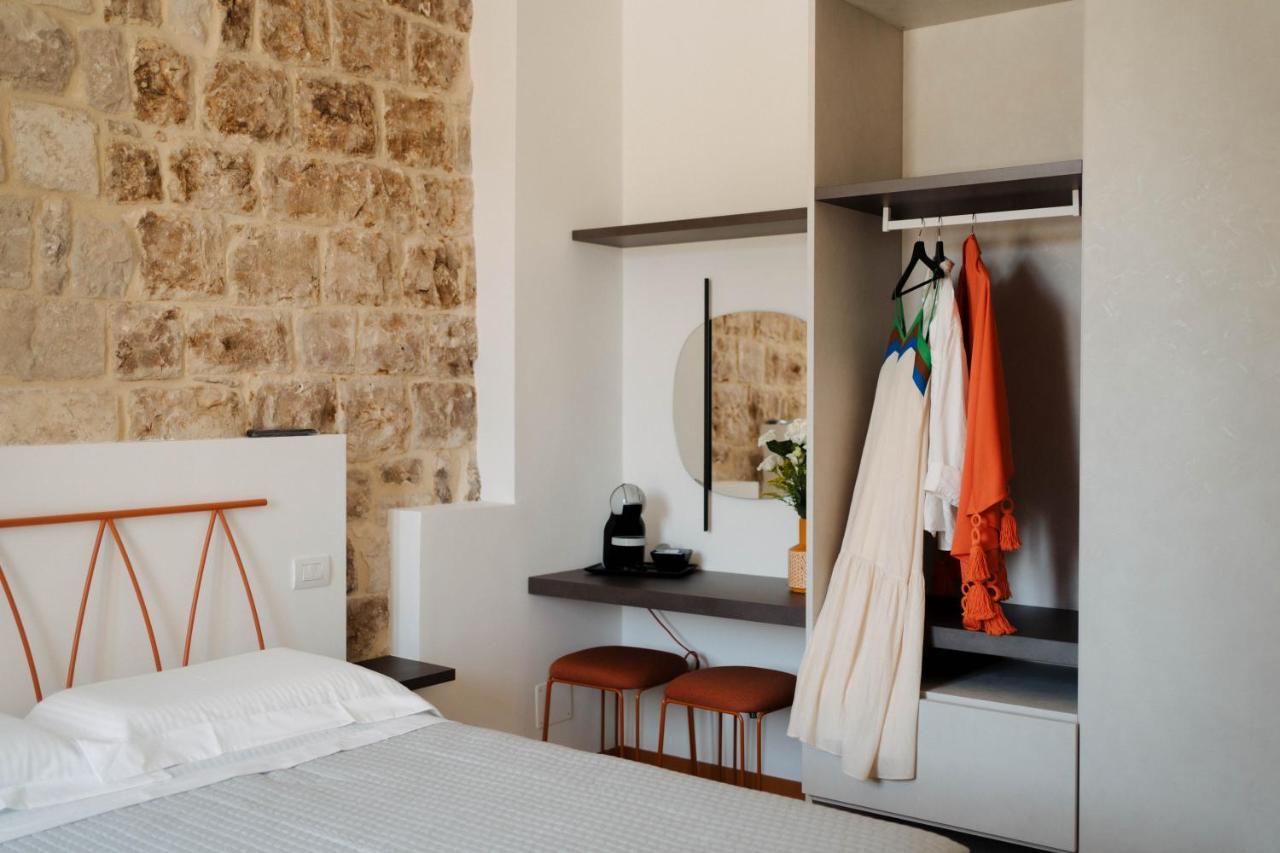 La Dimora Dei Walori Hotel Бишелие Екстериор снимка
